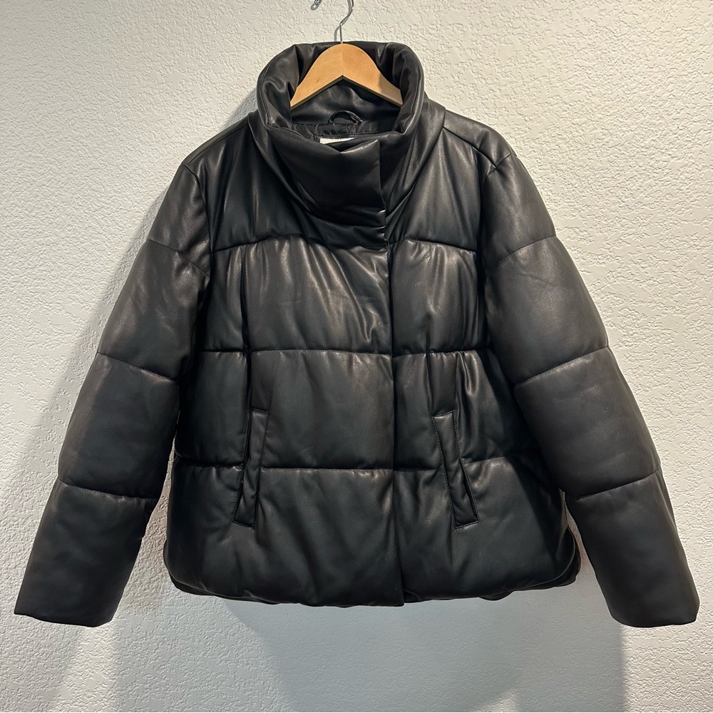 Sebby Collection Black Vegan Non‎ Leather Puffer Bomber Jacket